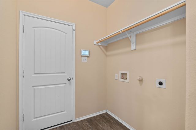 1313 Honeywood Lane, Royse City, TX 75189