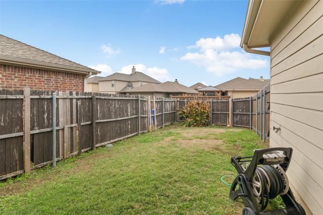 1313 Honeywood Lane, Royse City, TX 75189