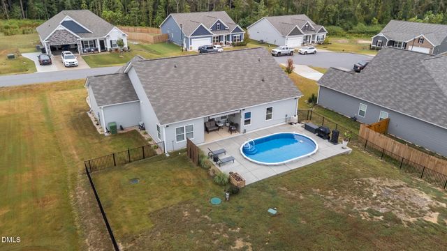 210 Spilona Way, Four Oaks, NC 27524