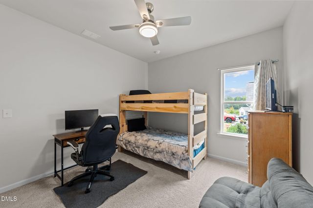 210 Spilona Way, Four Oaks, NC 27524