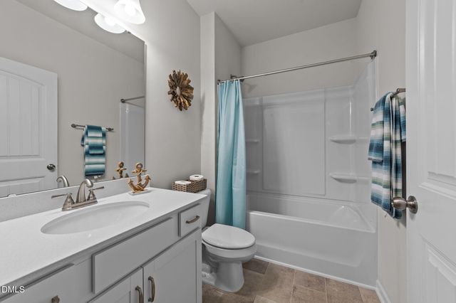 210 Spilona Way, Four Oaks, NC 27524