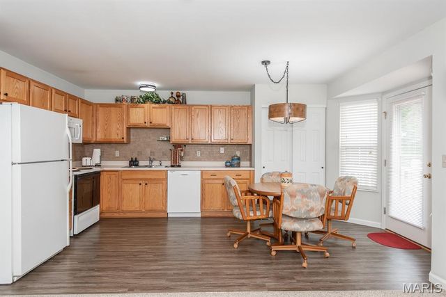 1516 Cassie Court, High Ridge, MO 63049