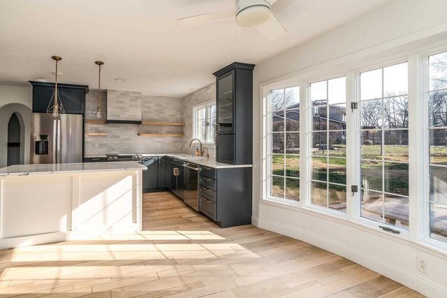 317 S Lu Ct Court, Carbondale, IL 62901