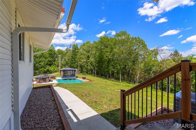 2900 Ossenfort Road, Wildwood, MO 63038
