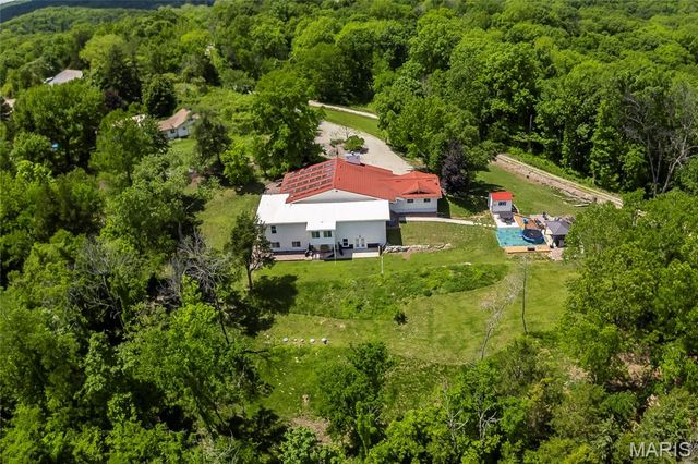2900 Ossenfort Road, Wildwood, MO 63038