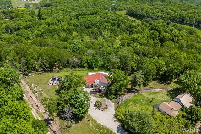 2900 Ossenfort Road, Wildwood, MO 63038