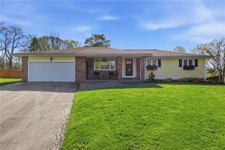 68 Favara Circle, Irondequoit, NY 14609