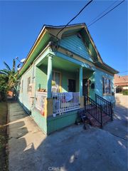 1757 S New England, Los Angeles, CA 90006