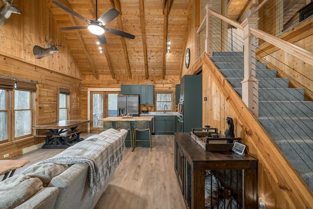 123 Martins Bluff, Blairsville, GA 30512