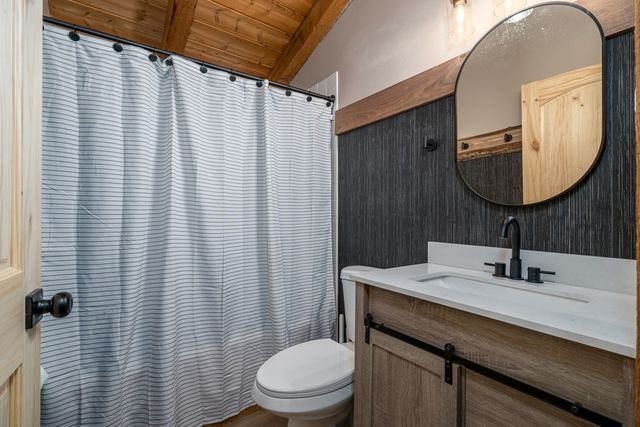 123 Martins Bluff, Blairsville, GA 30512