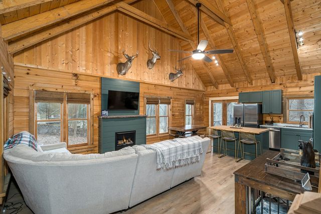 123 Martins Bluff, Blairsville, GA 30512