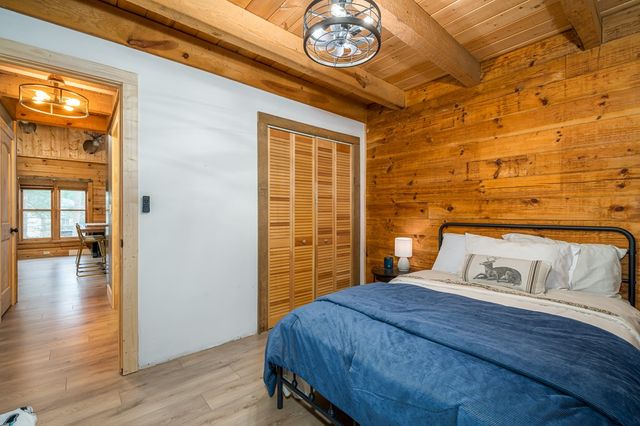 123 Martins Bluff, Blairsville, GA 30512