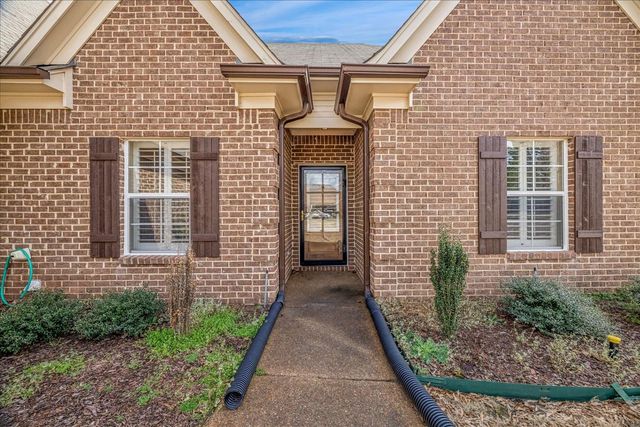 3454 CAROLYN CROSSING DR, Southaven, MS 38671