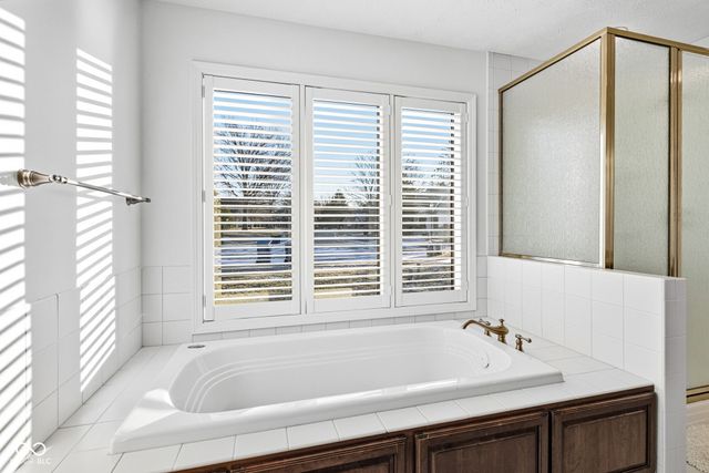 3240 Smokey Ridge Court, Carmel, IN 46033