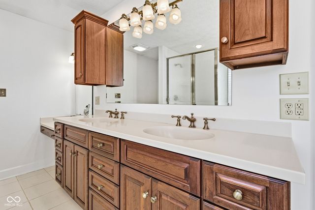 3240 Smokey Ridge Court, Carmel, IN 46033