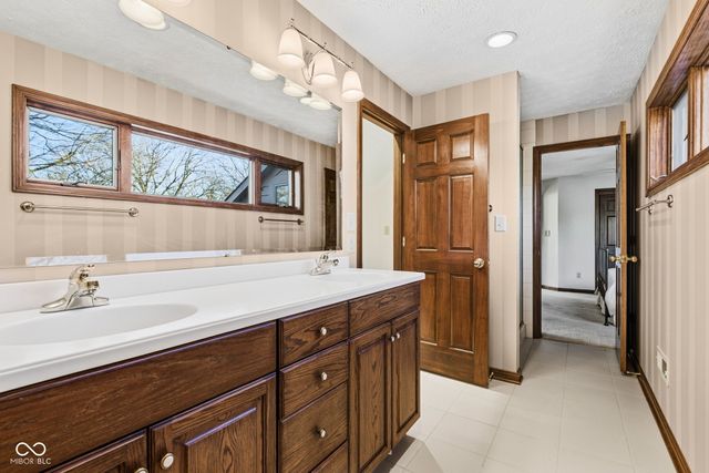 3240 Smokey Ridge Court, Carmel, IN 46033