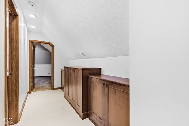 3240 Smokey Ridge Court, Carmel, IN 46033