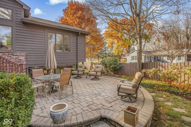 3240 Smokey Ridge Court, Carmel, IN 46033