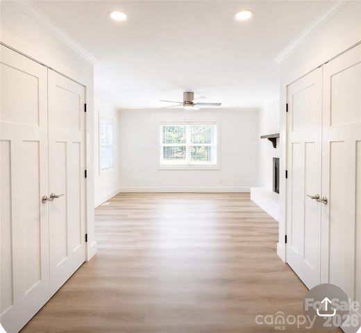 421 Kingfield Drive SW, Concord, NC 28027