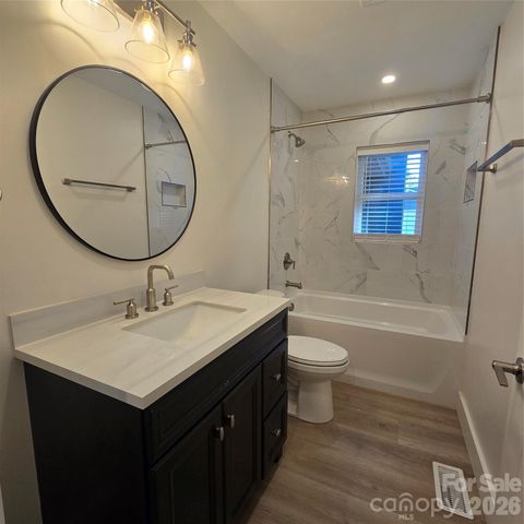 421 Kingfield Drive SW, Concord, NC 28027