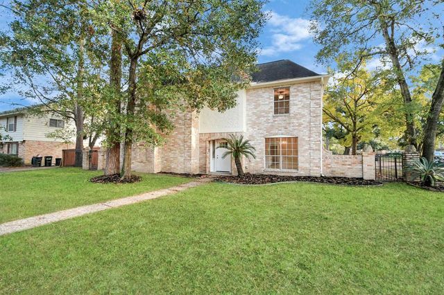 3919 Fernglade Drive, Houston, TX 77068