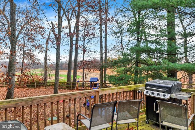 3923 FALLS RD, Manchester, MD 21102