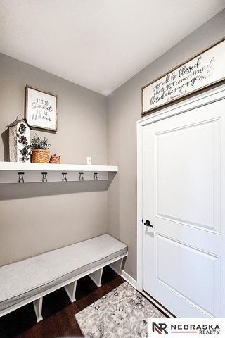 1509 N 194 Circle, Elkhorn, NE 68022