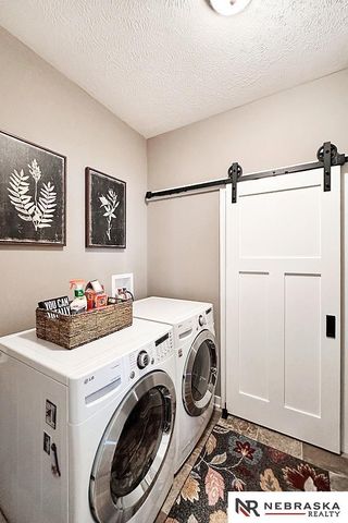 1509 N 194 Circle, Elkhorn, NE 68022