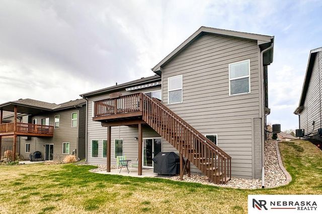 1509 N 194 Circle, Elkhorn, NE 68022