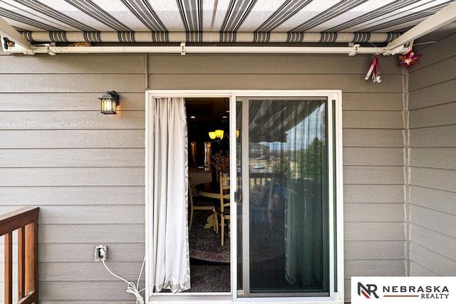 1509 N 194 Circle, Elkhorn, NE 68022