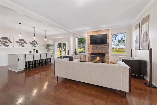 21102 W Cypress Court, Plainfield, IL 60544