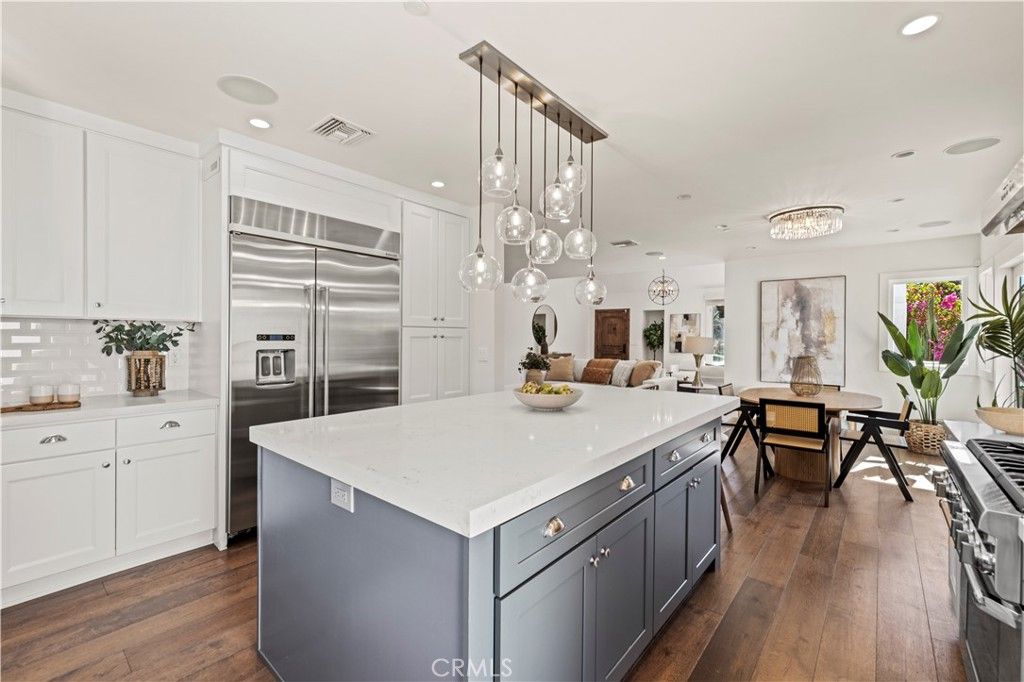 Image 15 of property listing at 1217 Moncado, Glendale, CA 91207