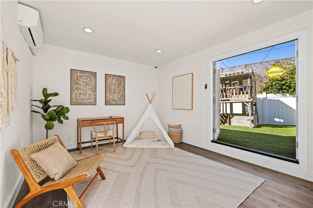 Image 50 of property listing at 1217 Moncado, Glendale, CA 91207