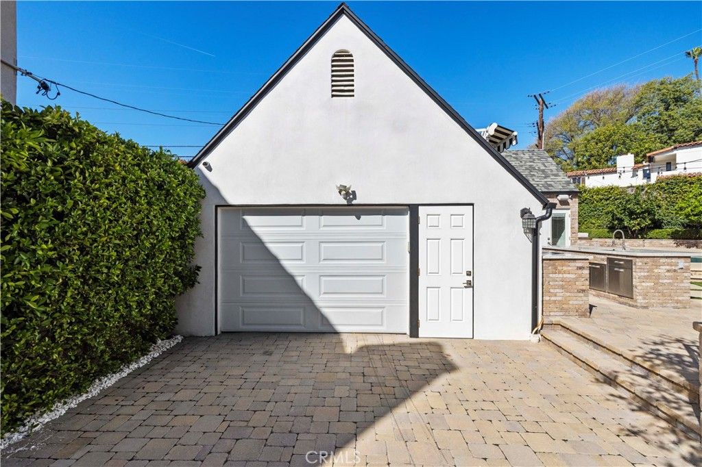 Image 56 of property listing at 1217 Moncado, Glendale, CA 91207