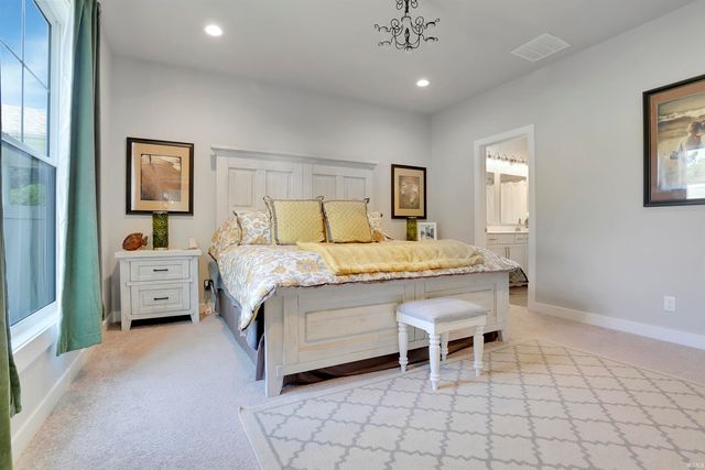 3050 Torboy Drive, Evansville, IN 47725