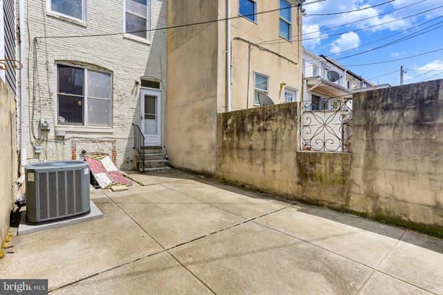 204 S EAST AVE, Baltimore, MD 21224