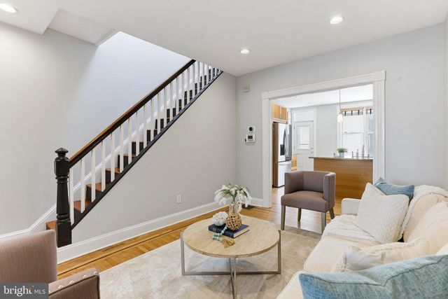 204 S EAST AVE, Baltimore, MD 21224