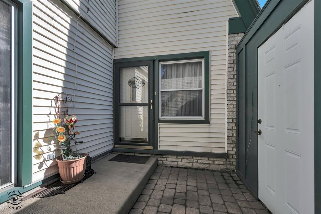 9201 S Kedzie Avenue 4, Evergreen Park, IL 60805 — photo 3