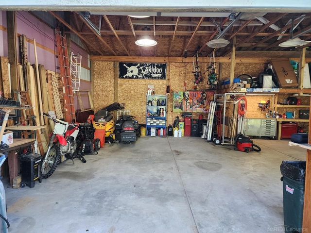4130 Green Corners Road, Metamora, MI 48455