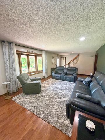 4130 Green Corners Road, Metamora, MI 48455