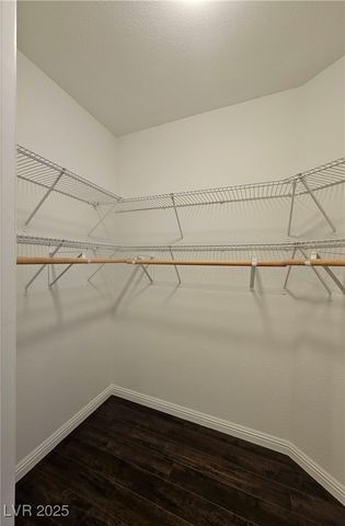 9496 Magnificent Avenue, Las Vegas, NV 89148