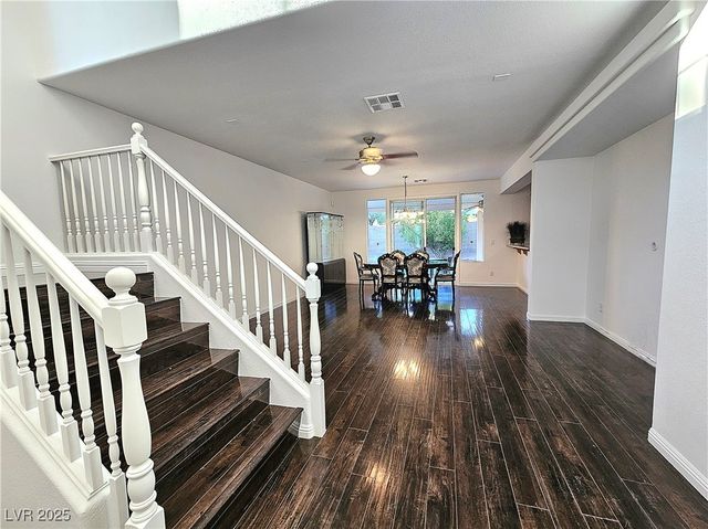 9496 Magnificent Avenue, Las Vegas, NV 89148