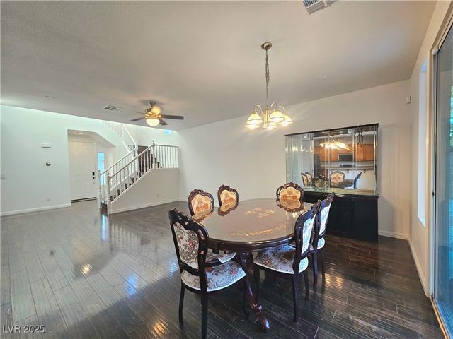 9496 Magnificent Avenue, Las Vegas, NV 89148