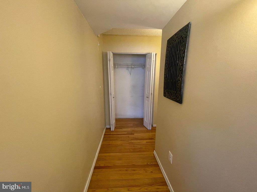 Image 32 of property listing at 1101 SAINT PAUL ST #301, Baltimore, MD 21202