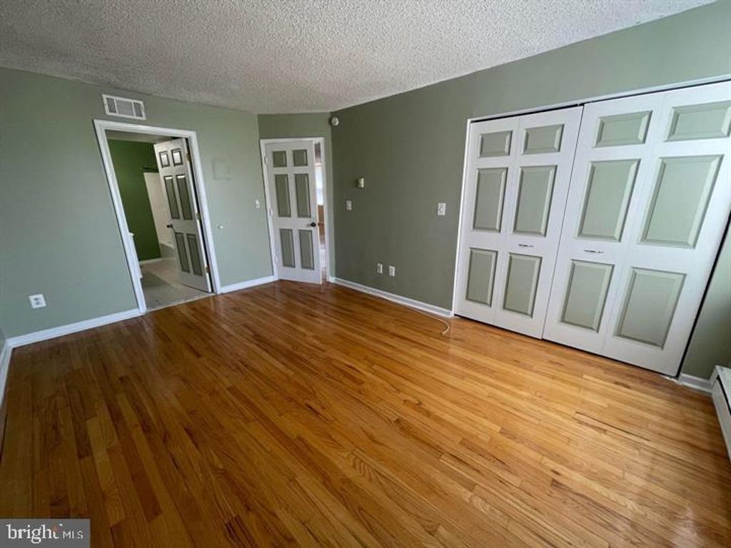 Image 38 of property listing at 1101 SAINT PAUL ST #301, Baltimore, MD 21202