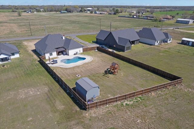 6514 Old Clarksville Road, Reno, TX 75462