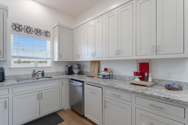 6514 Old Clarksville Road, Reno, TX 75462