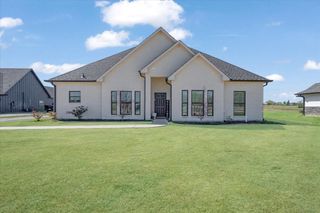 6514 Old Clarksville Road, Reno, TX 75462