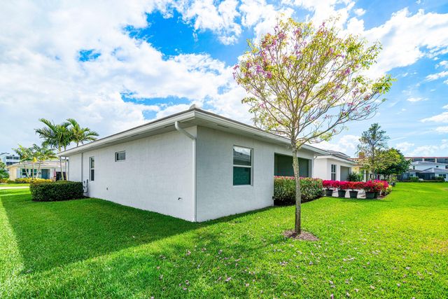 14929 Three Ponds Trail, Delray Beach, FL 33446