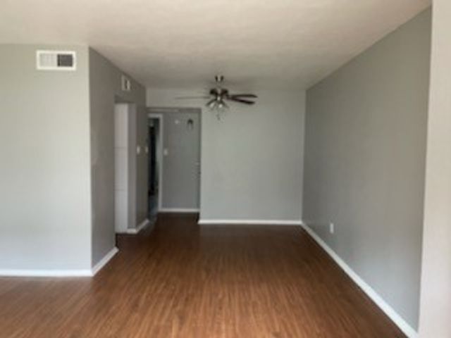 2200 W Lowden Street 22, Fort Worth, TX 76110